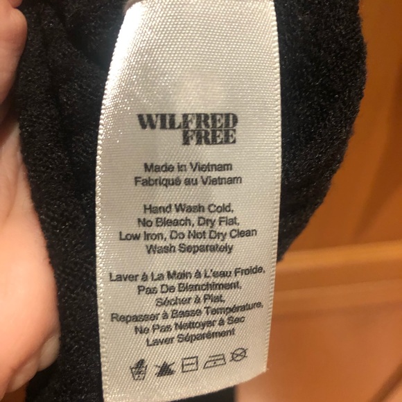 💗HP💗 Aritzia Mariel Dress - Picture 4 of 6